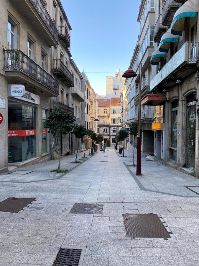 Estudio Parking Centro Puerta Del Sol Vigo Exterior foto